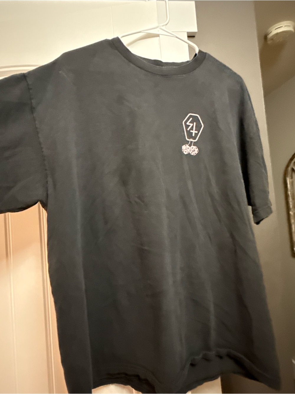 Black Short Sleeve Graphic Crewneck T-Shirt - Unbranded